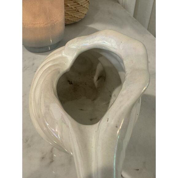 White Irredecent Ceramic Coastal Decor Hallow Seashell Decorative Planter Pot - Picture 7 of 10